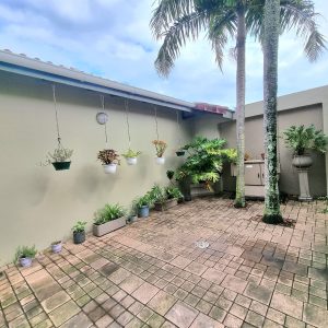 Tuzi Gazi Waterfront 4 Bedroom Apartment